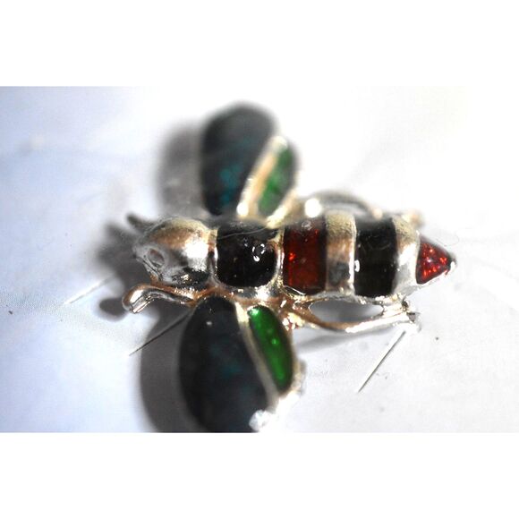 New Eccentric Sparkly Multi Color Enamel Inlay Silver Tone Bumble Bee Brooch - Picture 1 of 2